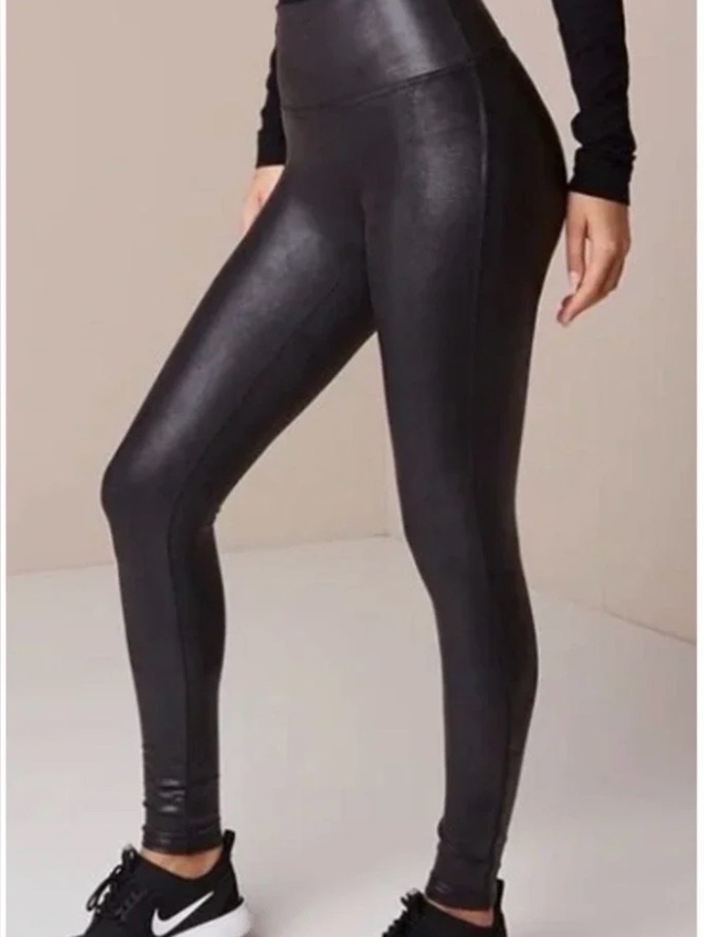 SPANX Black High-Rise Textured Leggings